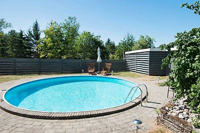 Acogedora casa en Rønde Jutlandia con piscina...