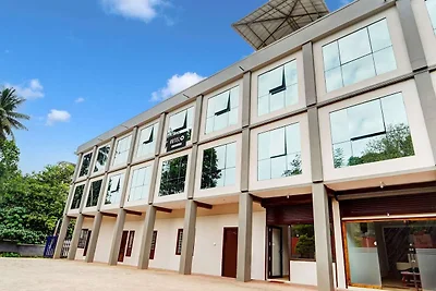 Hotel O Sultan Bathery Bluevalley