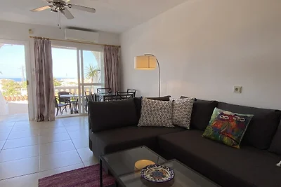 Wohnung in Nerja mit Meerblick & Pool