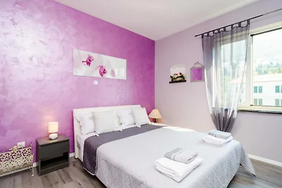 Apartment Tenega - Studio Apartment with City...