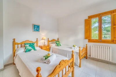 Atemberaubendes Ferienhaus für acht Gäste