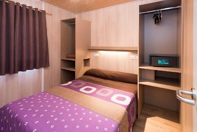 Gepflegter Bungalow mit Veranda, nur 200 m vo...