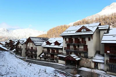 Appartamento con piscina e jacuzzi nelle Alpi