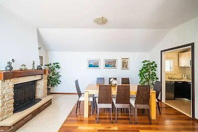 Apartments Isabora - Premium Two-Bedroom Apar...