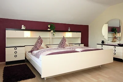 Villa in de Trierscheid-Eifel vlakbij het bos