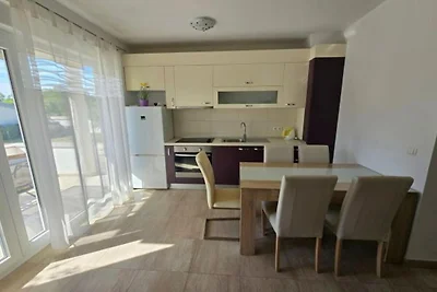 Apartment Mariner 2 mit beheiztem Pool