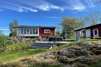 5 Personen Ferienhaus in Trollhättan