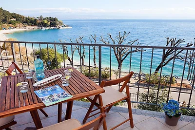 Splendid Beachfront Medveja Apartments - 1...