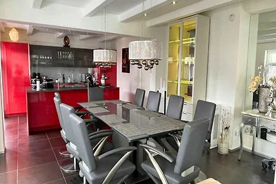 Ferienwohnung mit Bar, Freizeitraum in...