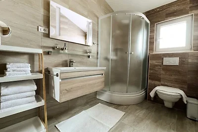 Villa in Rogoznica met wifi en...