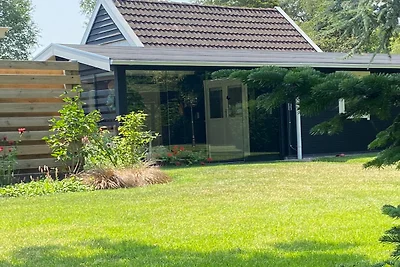 Rustige Wellnessvilla in Bellingwolde