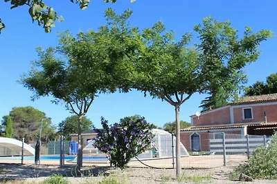 Vakantiehuis in Aspiran met zwembad