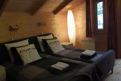 Spazioso chalet con sauna a...
