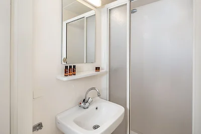 Neu gestalteter Bungalow im Grünen mit...