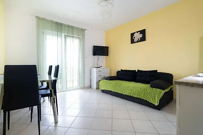 Apartment mit einem Schlafzimmer und Terrasse