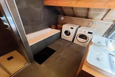 Chalet in Puy-Saint-Vincent mit Écrins-Blick