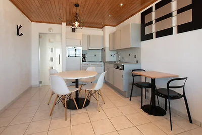 Appartement in Mariakerke met Zeezicht