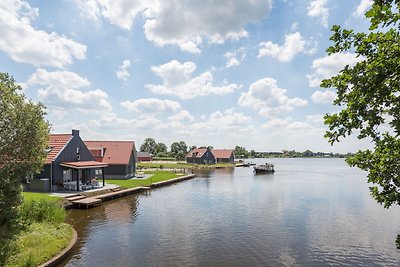 Vacanza moderna a soli 5 km da Tjeukermeer