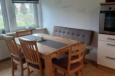 Stilvolle Wohnung in Stormbruch mit Garten