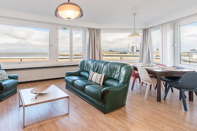 Apartment mit Meerblick und Parkplatz