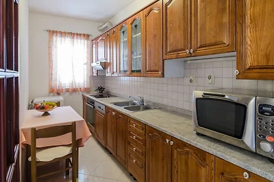 Apartment Paco - Three-Bedroom Apartment with...