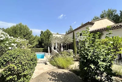 Häuser & Villen für 8 Personen