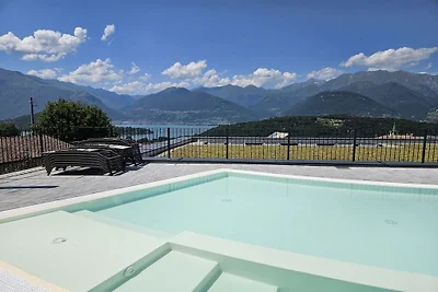 La terrazza sul lago