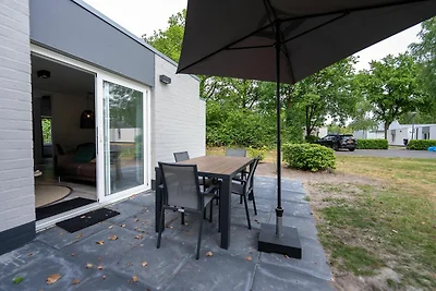 Neu gestalteter Bungalow, in der Nähe des Hun...