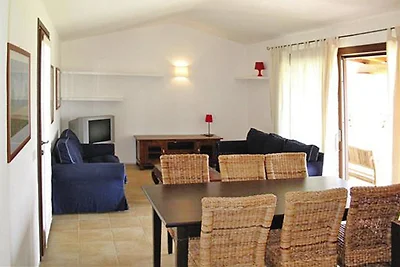 Bungalows mit Privatpool an der Costa Rei