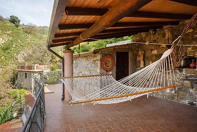 Ferienhaus in Sizilien mit Pool und Aussicht