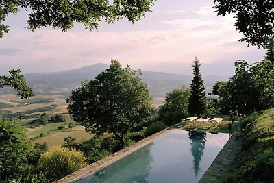 Authentisches Ferienhaus in Sarteano mit Pool