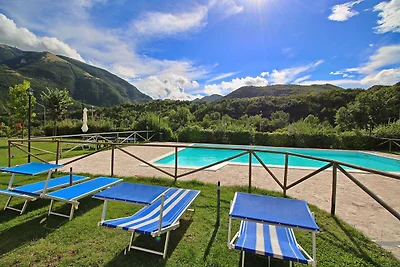 Ferienhaus in Piobbico Marche mit Pool