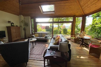 Charmantes Ferienhaus mit Garten