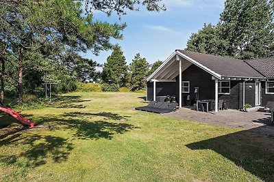 Luxuriöses Cottage mit Swimmingpool in Blavan...