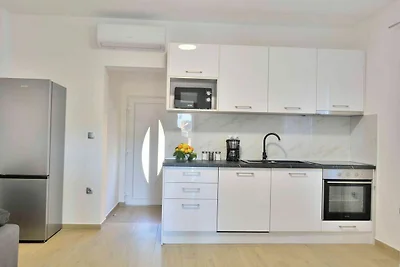 Fancy Apartments Dream - Modern One Bedroom A...