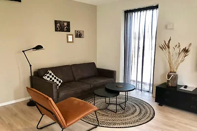 Lodge im Erdgeschoss mit privater Veranda