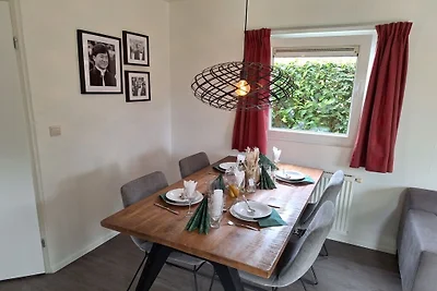 Vakantiehuis in Velsen-zuid met terras