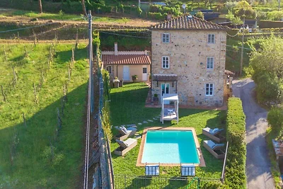 Villa romantica con piscina