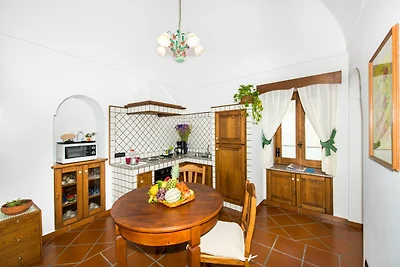 Grazioso appartamento vicino alla parrocchia
