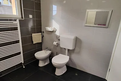 Holiday House Emma - Two Bedroom Holiday Home...