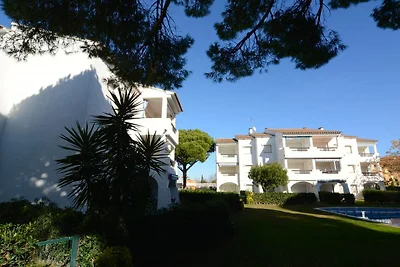 Wohnung in Pals in der Nähe des Sandstrandes