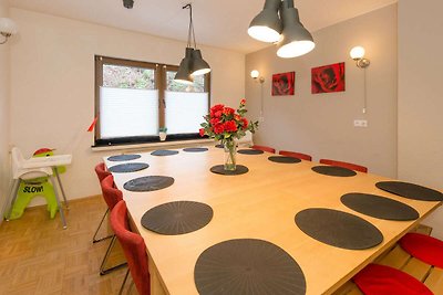 Großzügiges Ferienhaus mit eigener Terrasse i...