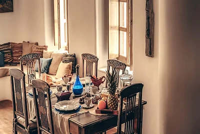 Historische villa met grotzwembad en uitzicht...