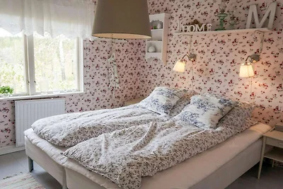 6 Personen Ferienhaus in MARIEFRED-By Traum