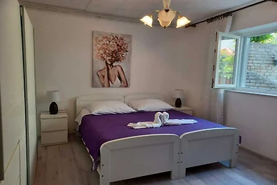 Three- Bedroom Apartment With Sea View (A3)