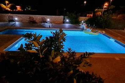 Luxury apartment Ani - Three Bedroom Apartmen...