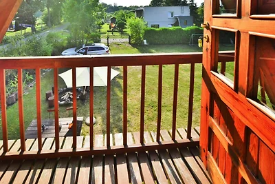 Ferienhaus in Osieki in der Nähe eines Sees