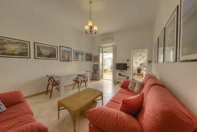 Casa vacanze con piscina privata, Floridia