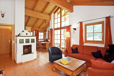 Ruhiges Chalet mit Pool in Wald im Pinzgau