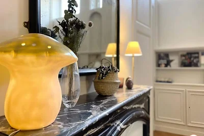 Le Crosne Parkplatz steht ruhig